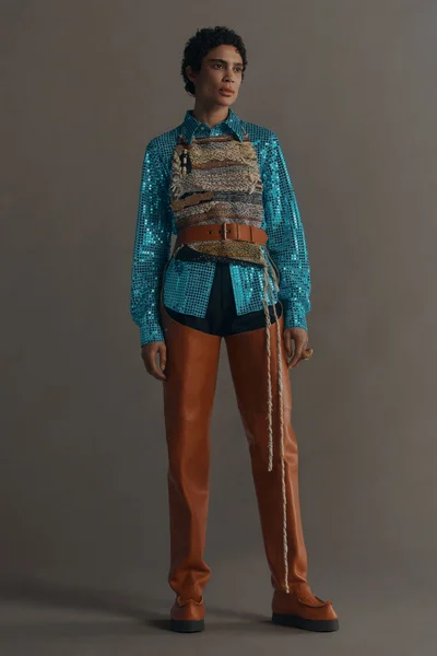Look 3
